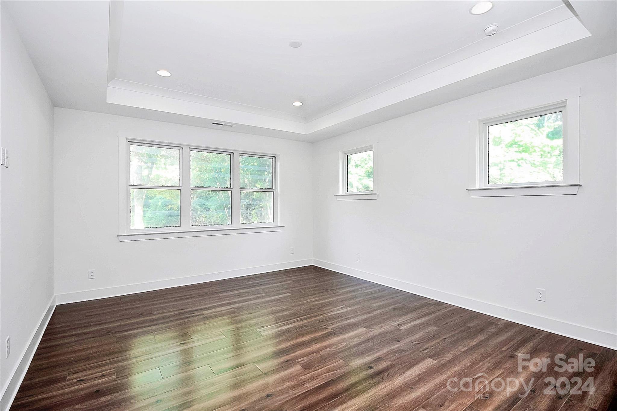 The Preserve at Forest Creek - Residential