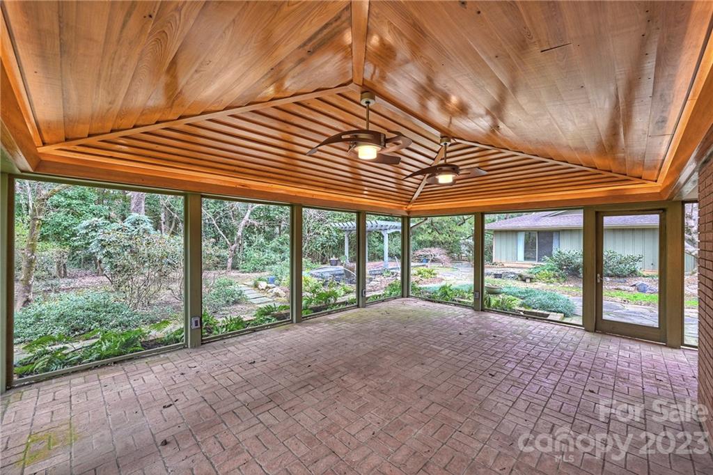 Pellyn Wood - Residential