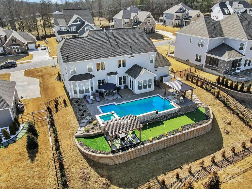 The Estates At Covington - Residential