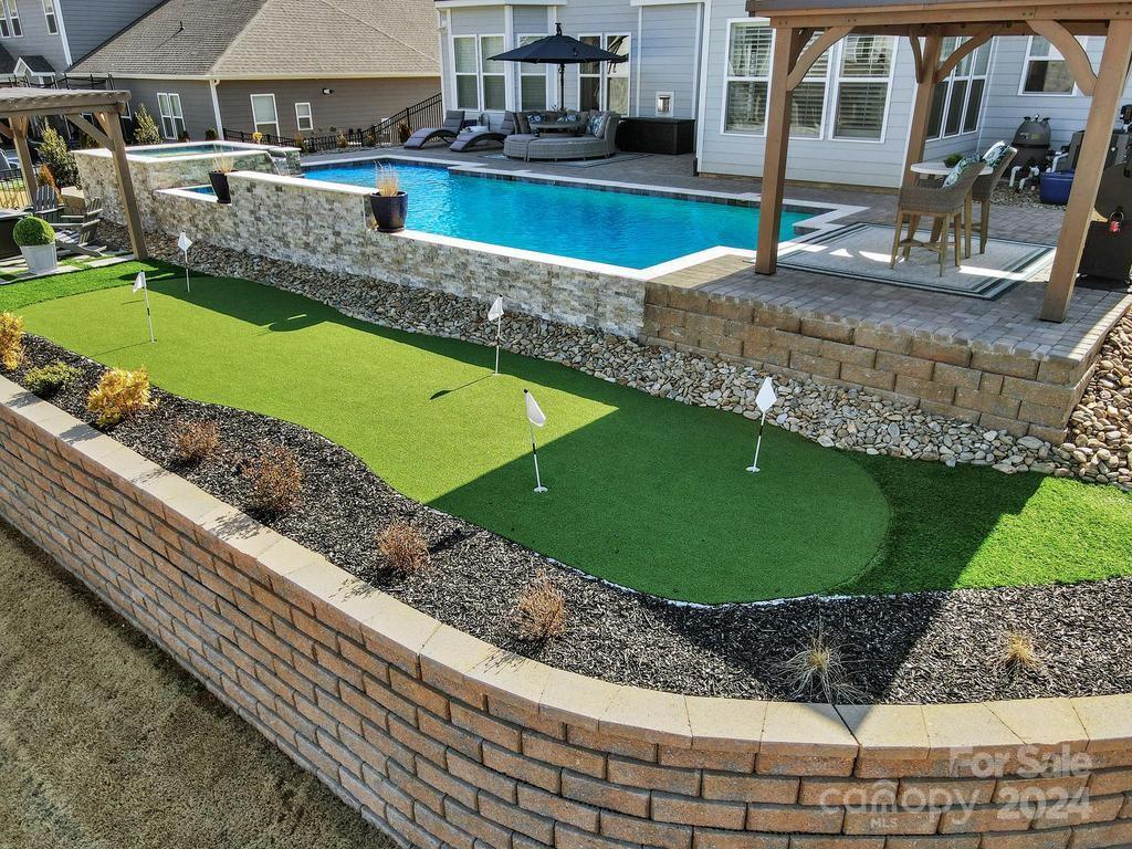 The Estates At Covington - Residential