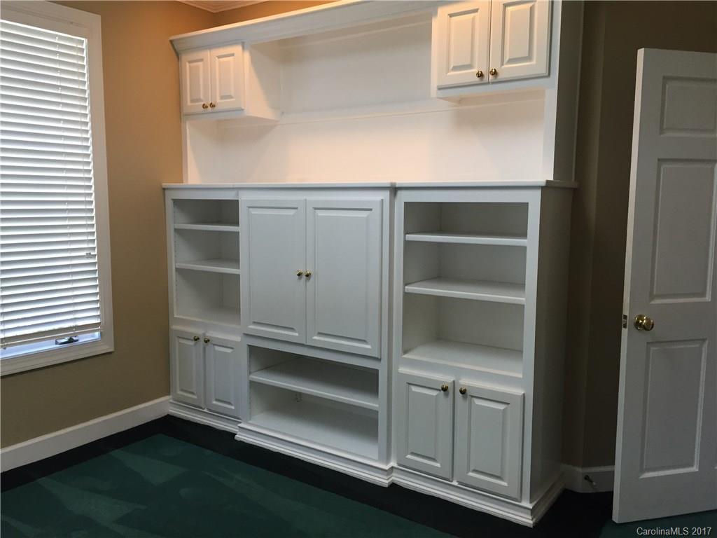 None - Commercial Lease