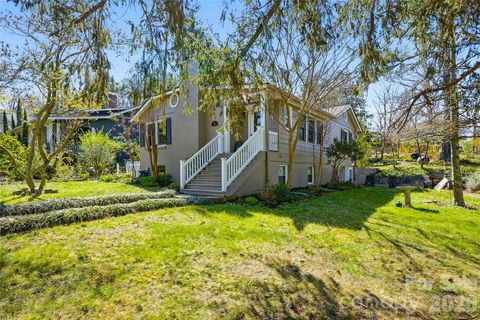 Photo of 261 Forest Hill Drive, Asheville, NC 28803 (MLS # 4363772)
