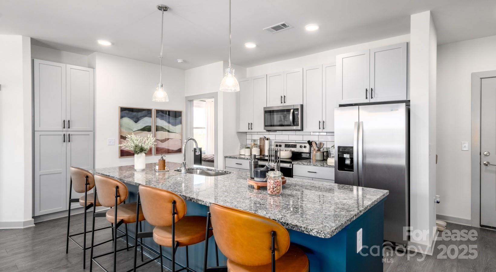 Charlotte, North Carolina 28213, United States, 1 Bedroom Bedrooms, ,1 BathroomBathrooms,Residential,Active,159384