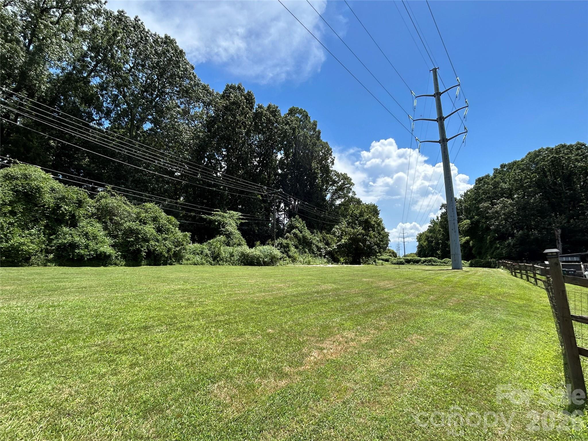 4914 Charleston Drive