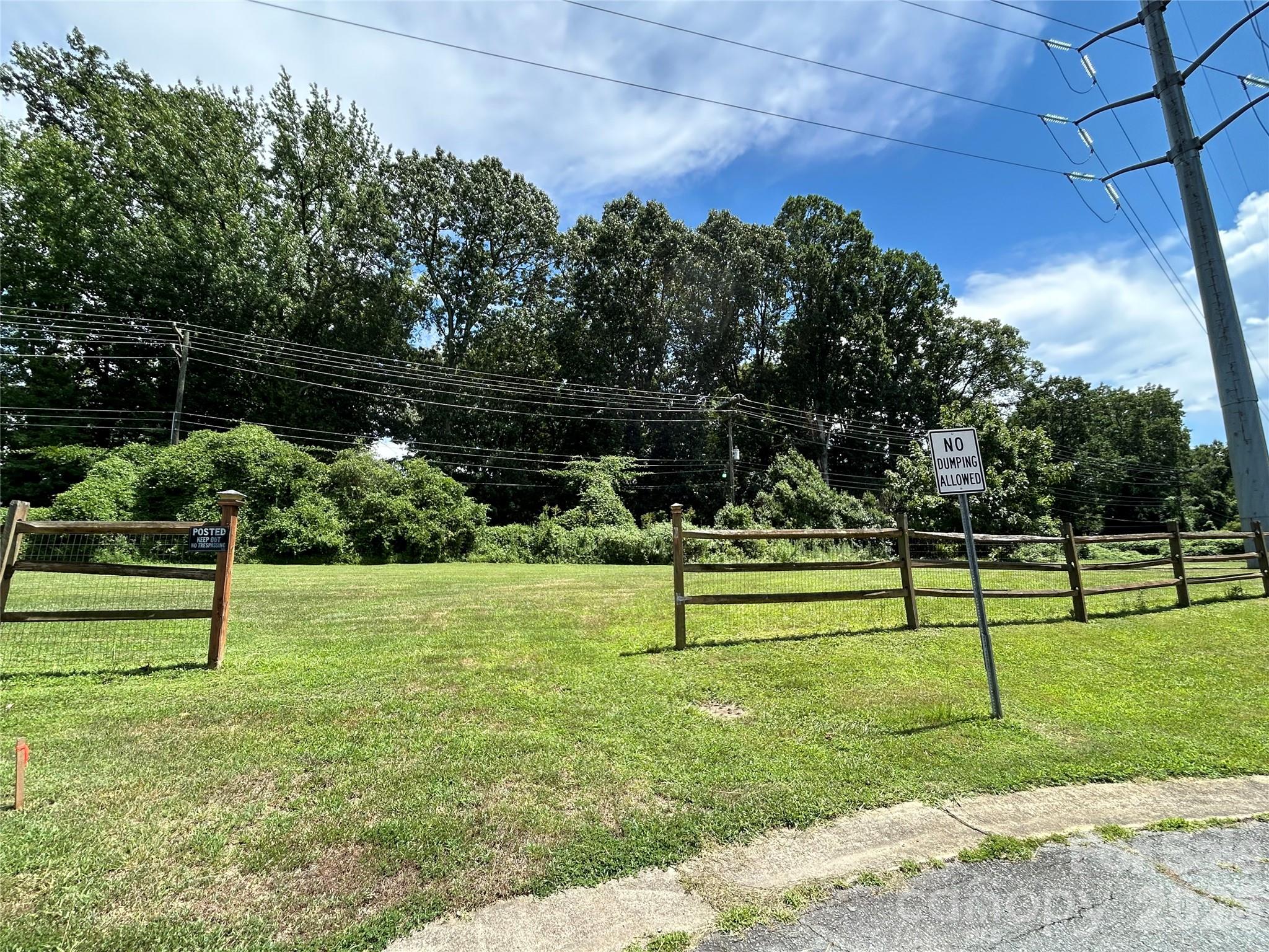 4914 Charleston Drive