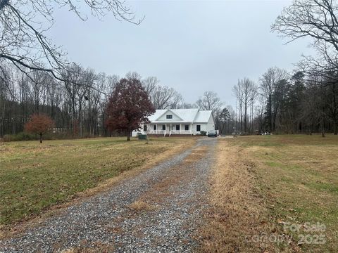 1824 NC 182 Highway Lincolnton NC 28092