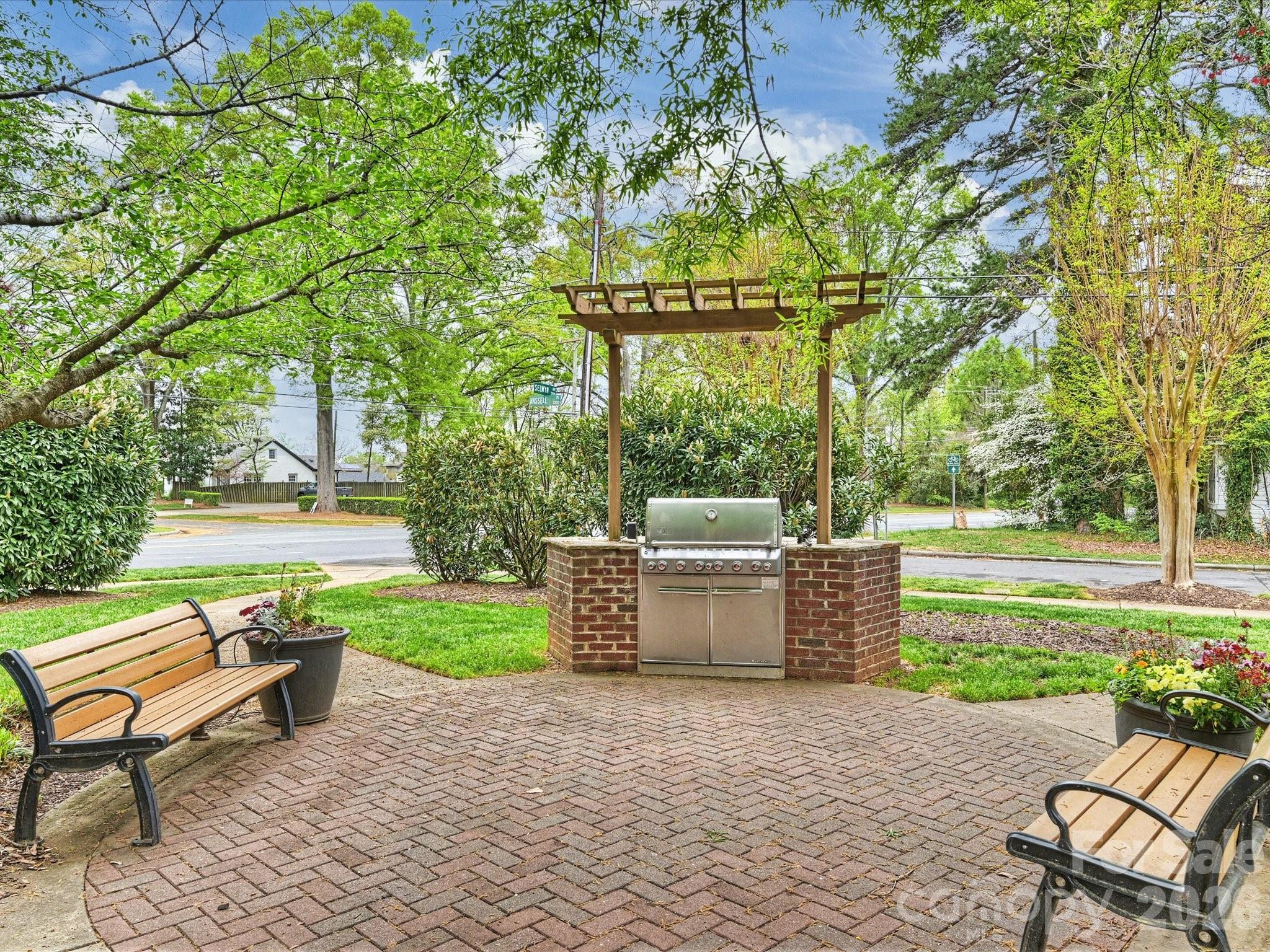 Myers Park - Residential