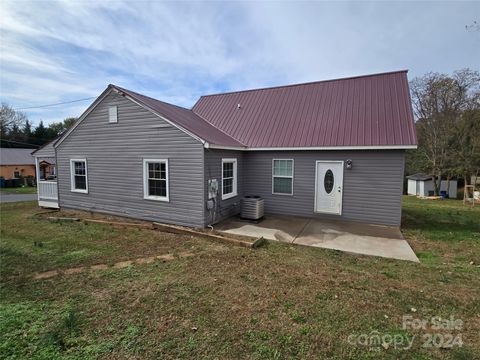 A home in Hickory