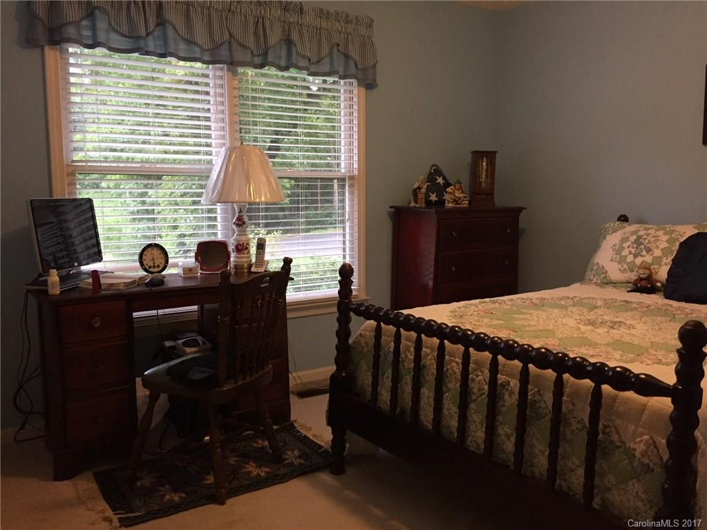 Edgewoods - Residential