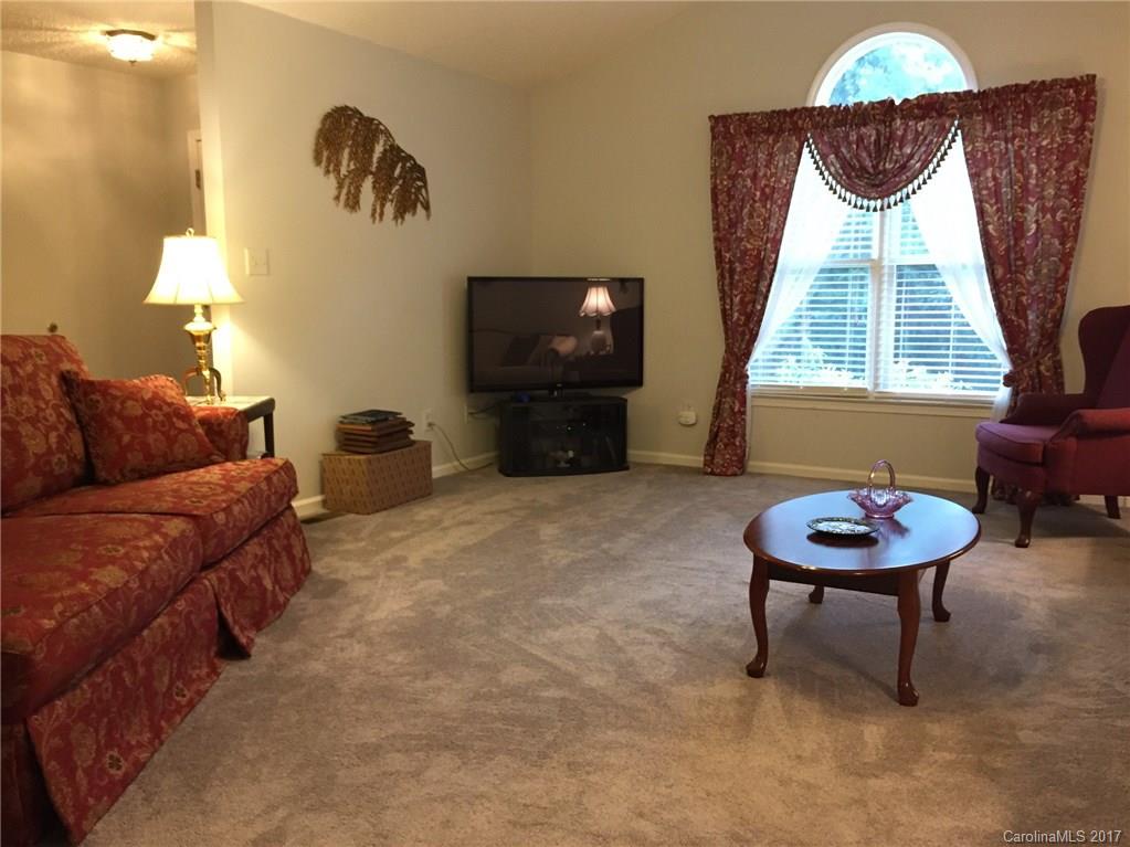 Edgewoods - Residential