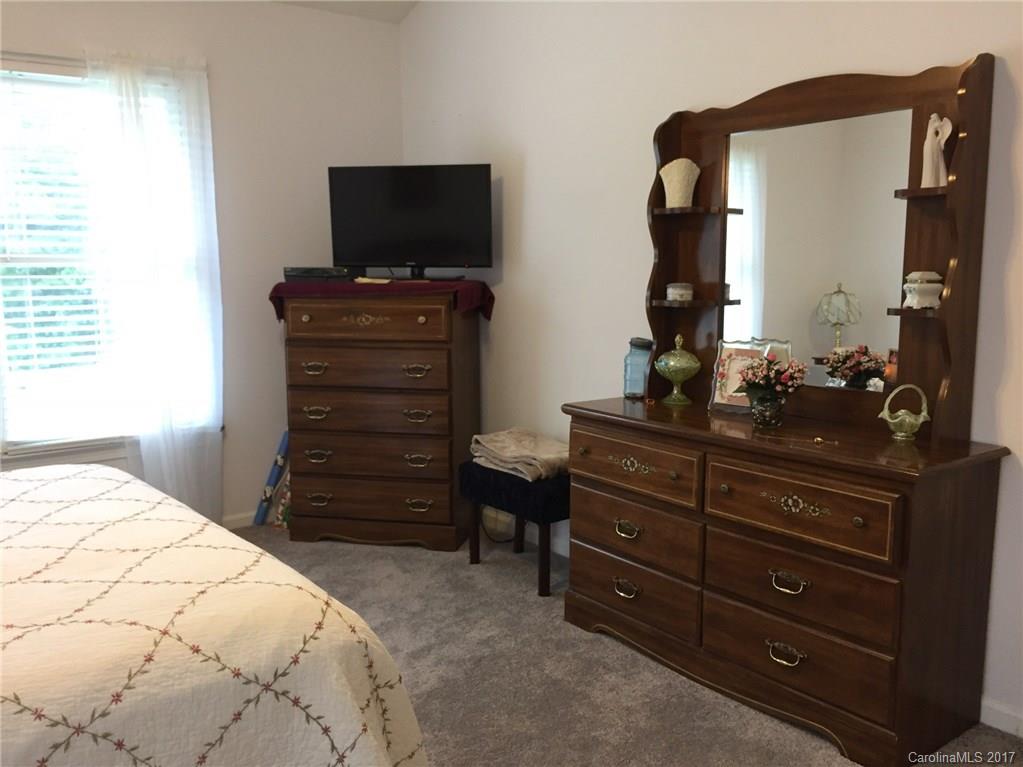 Edgewoods - Residential