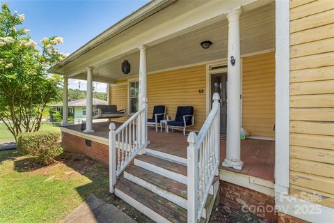 Photo of 202 E Central Avenue, Catawba, NC 28609 (MLS # 4277825)