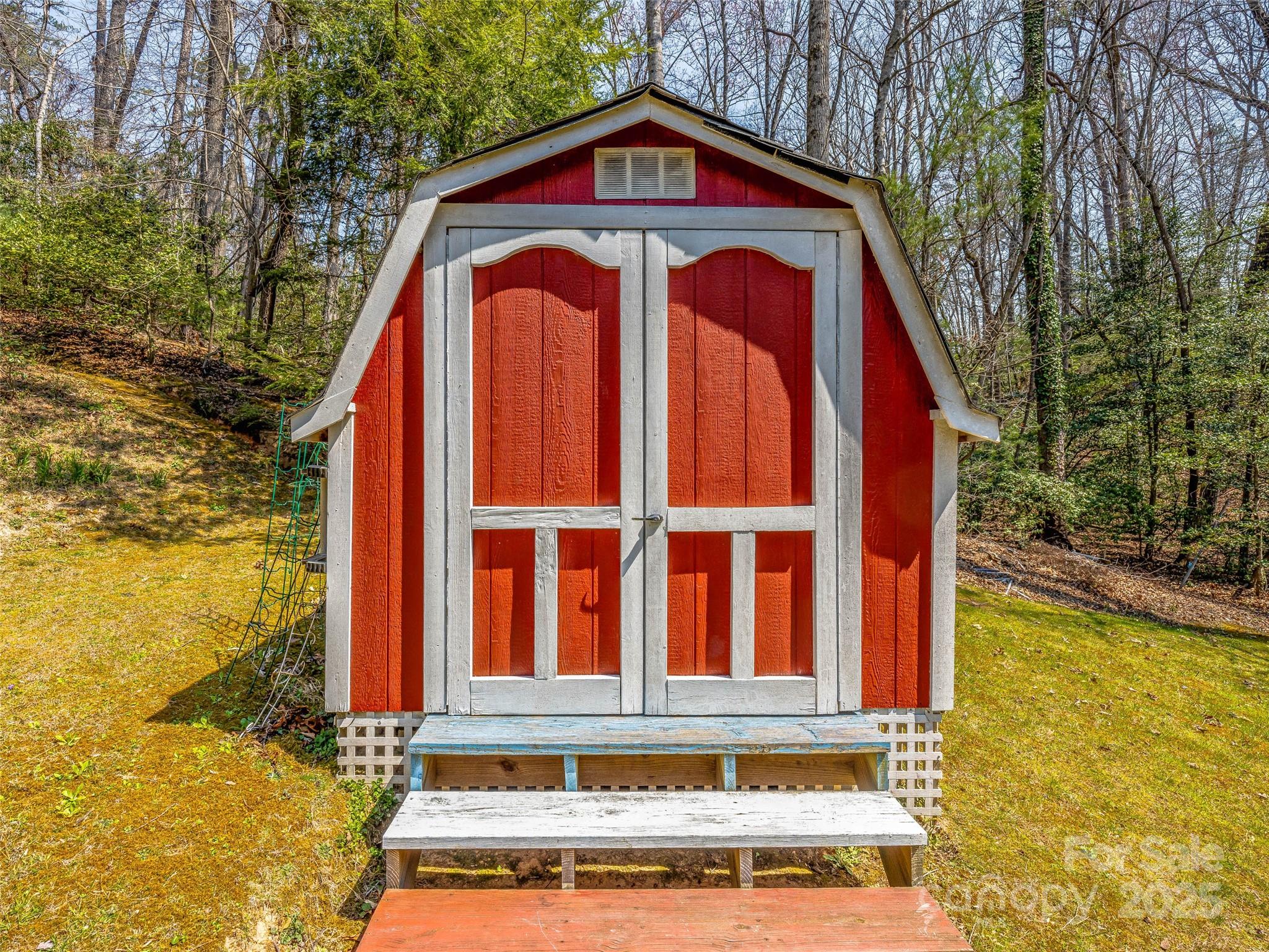 Tanglewood Heights - Residential