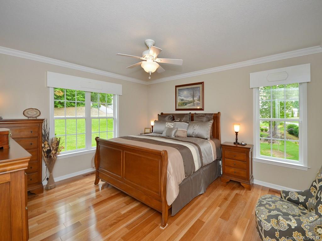 Blooming Laurel Park - Residential