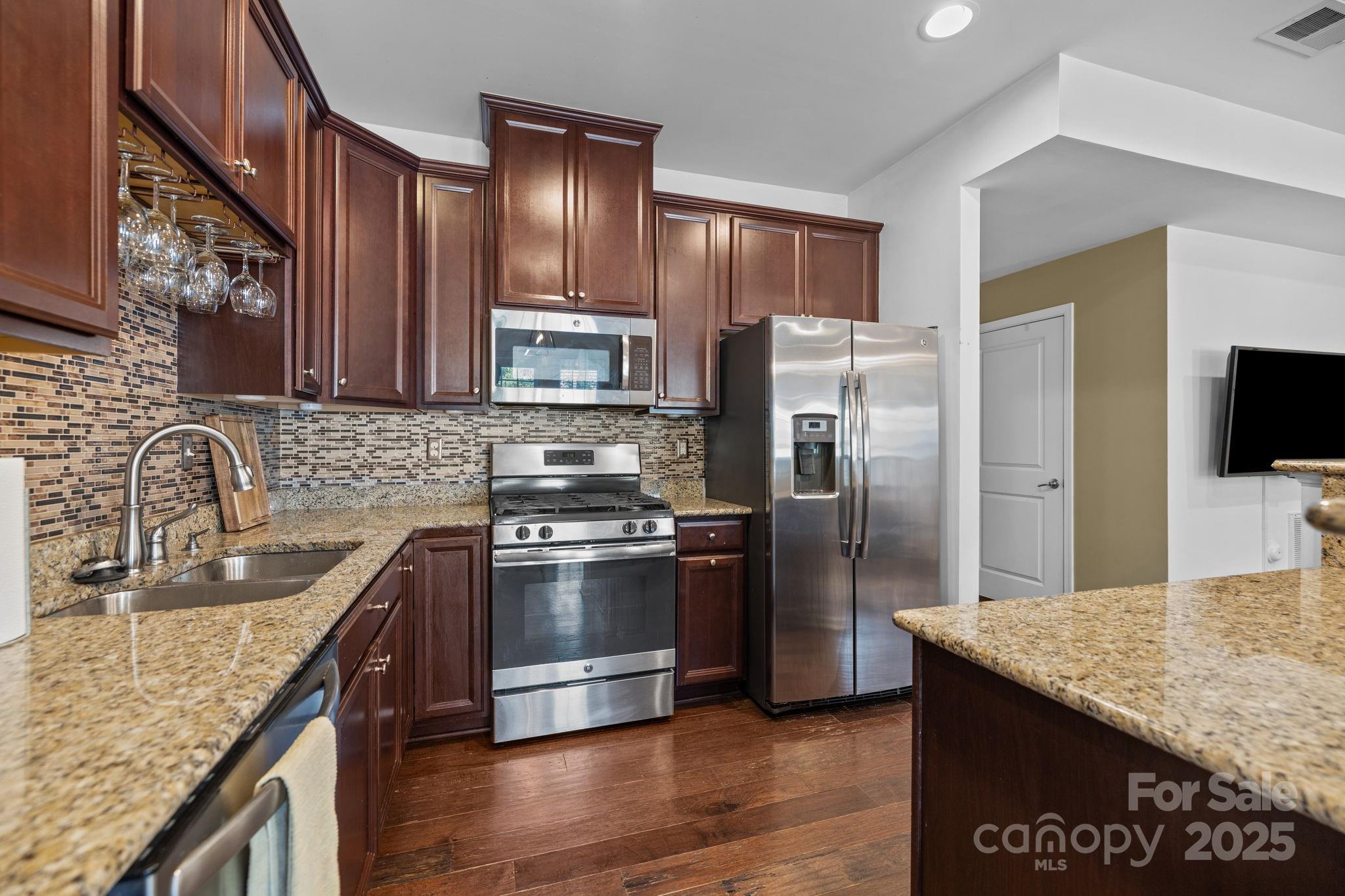 Stonegrove - Residential