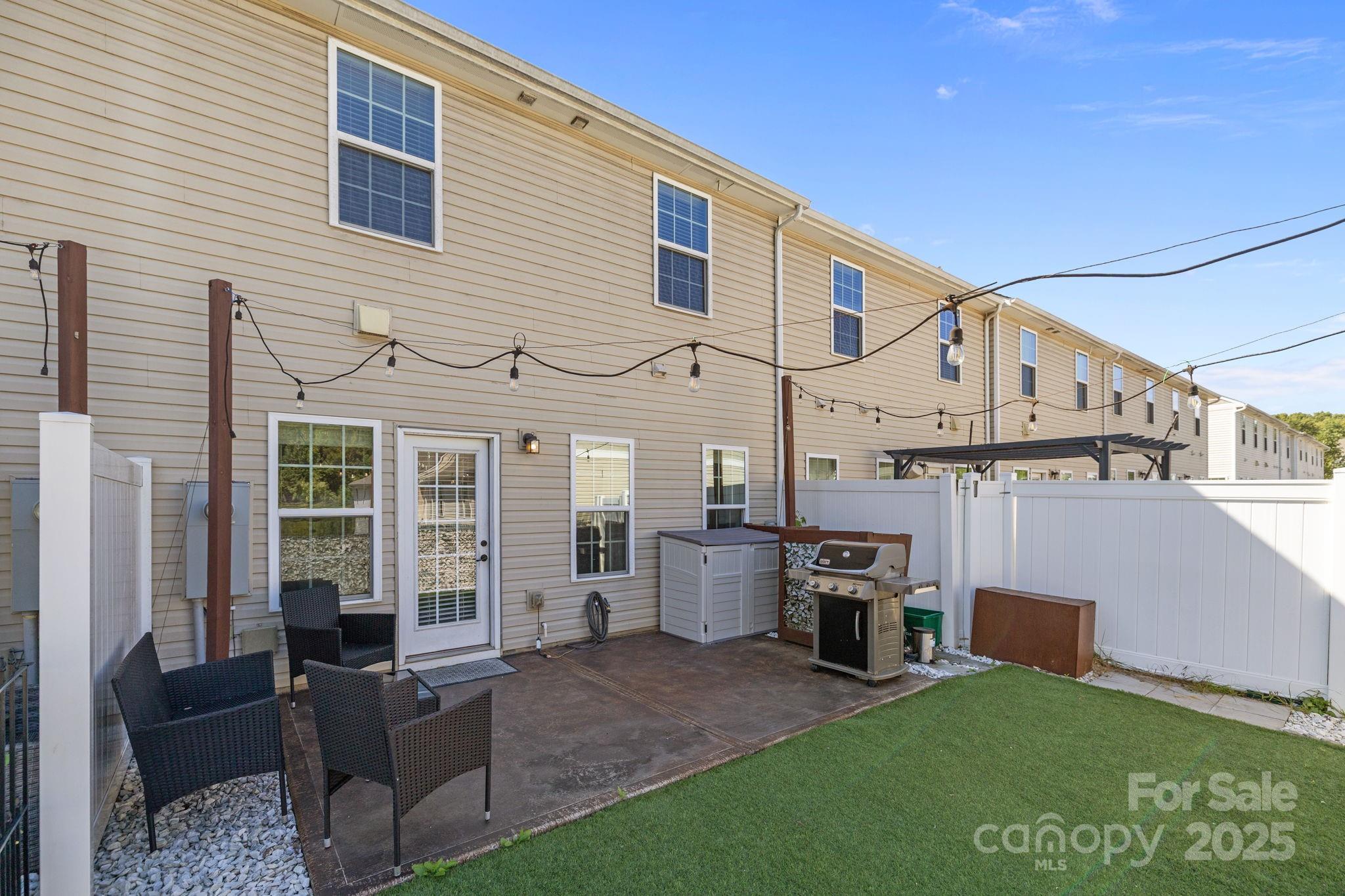 Stonegrove - Residential