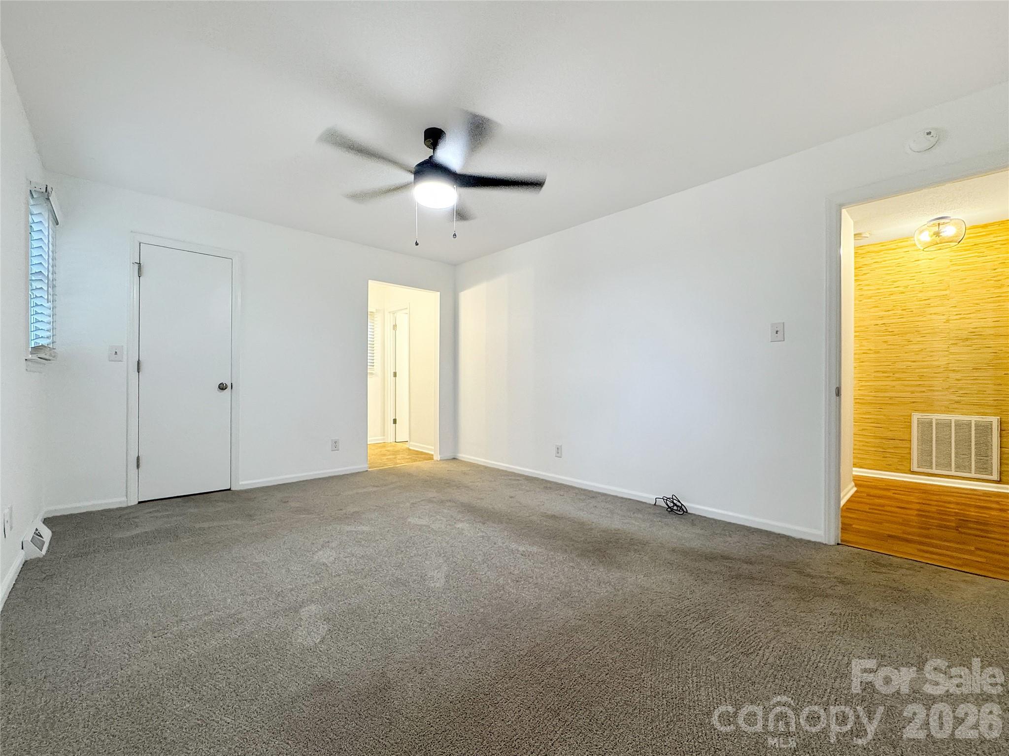 Tega Cay - Residential