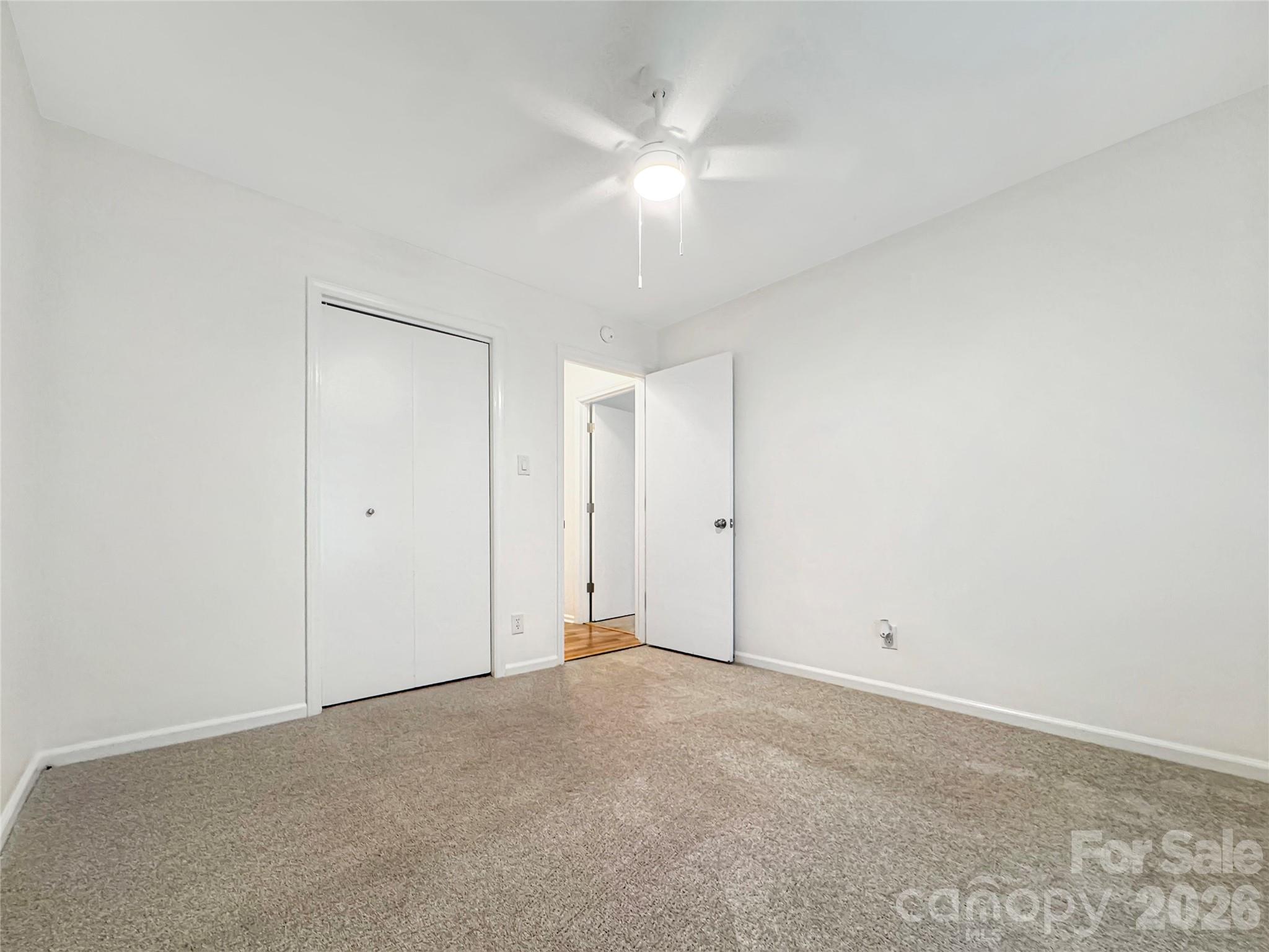 Tega Cay - Residential