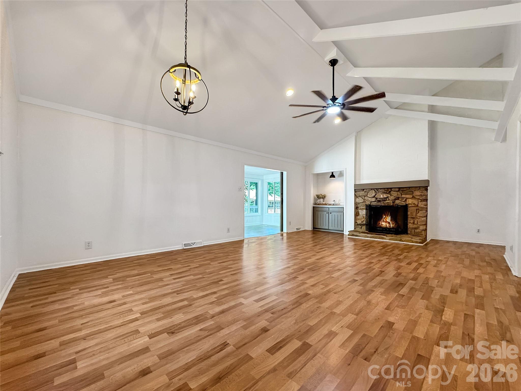 Tega Cay - Residential