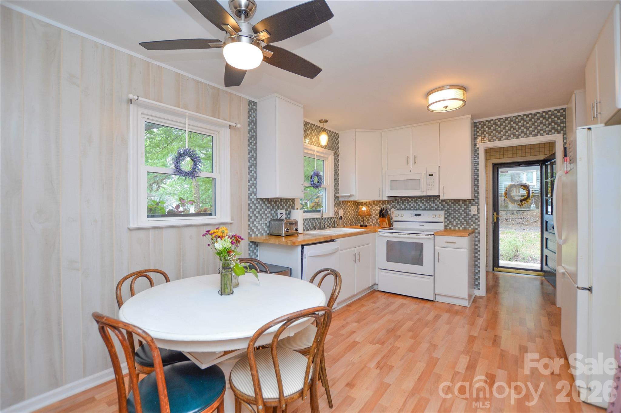 Tega Cay - Residential