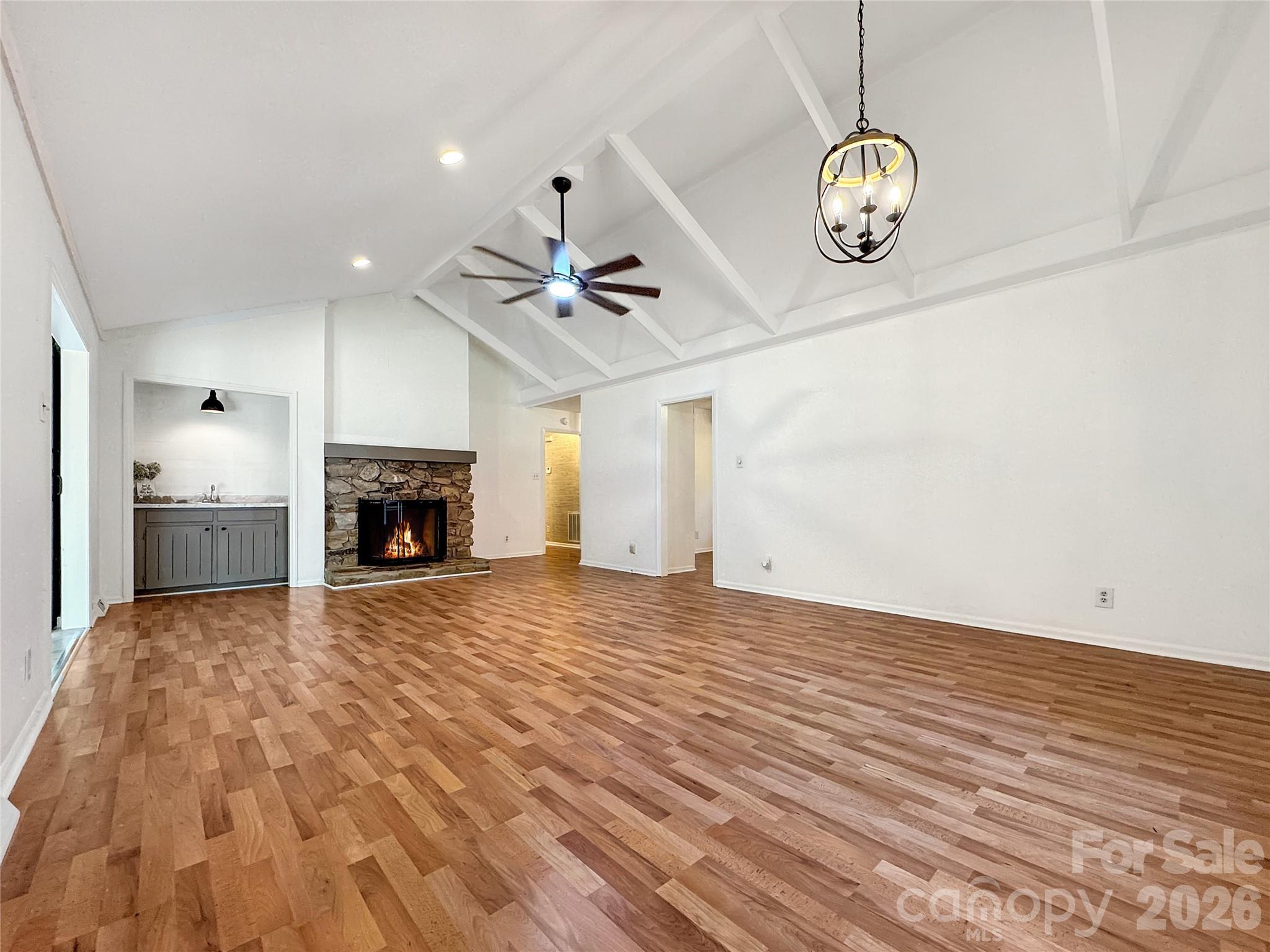 Tega Cay - Residential