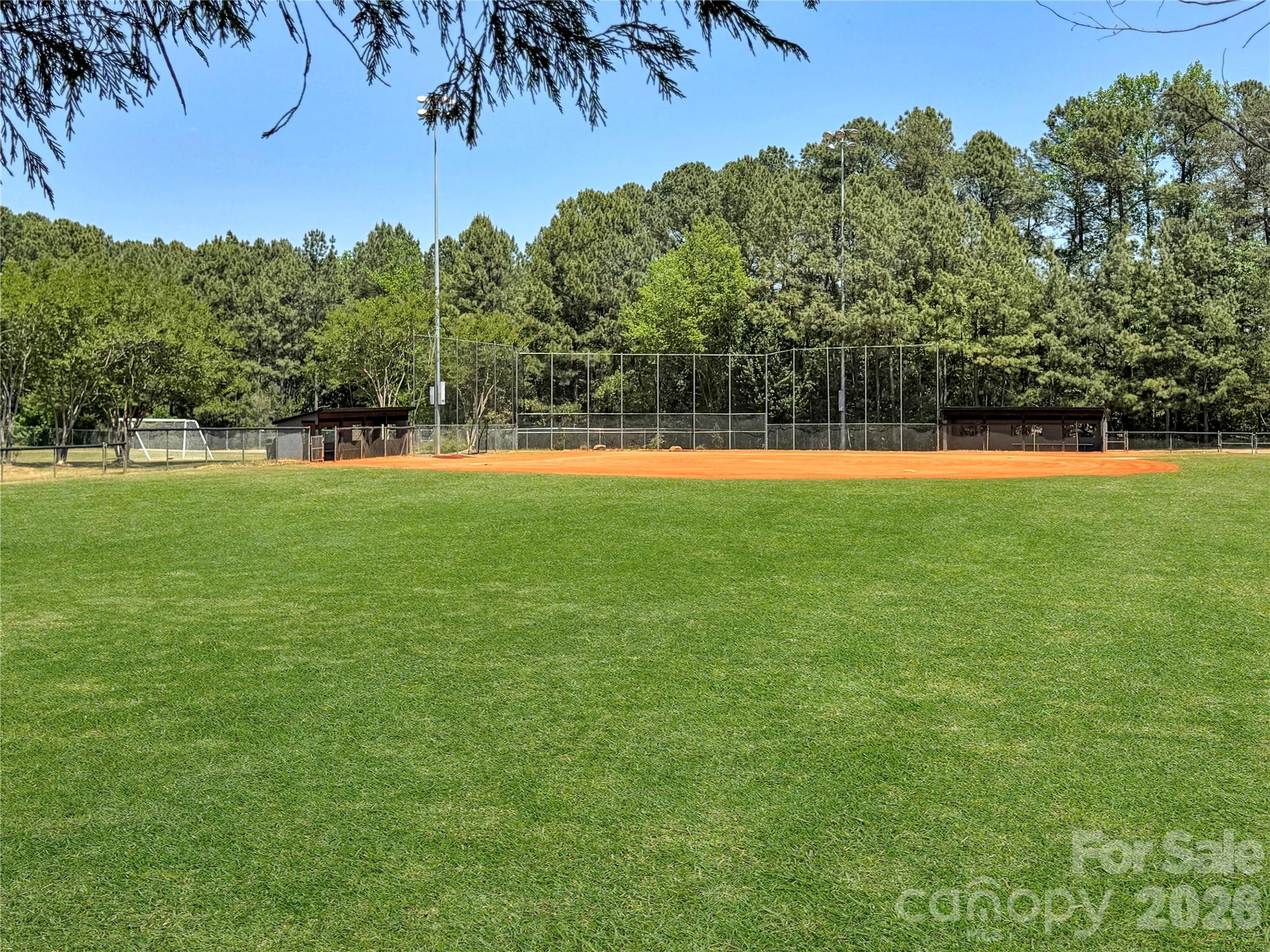 Tega Cay - Residential