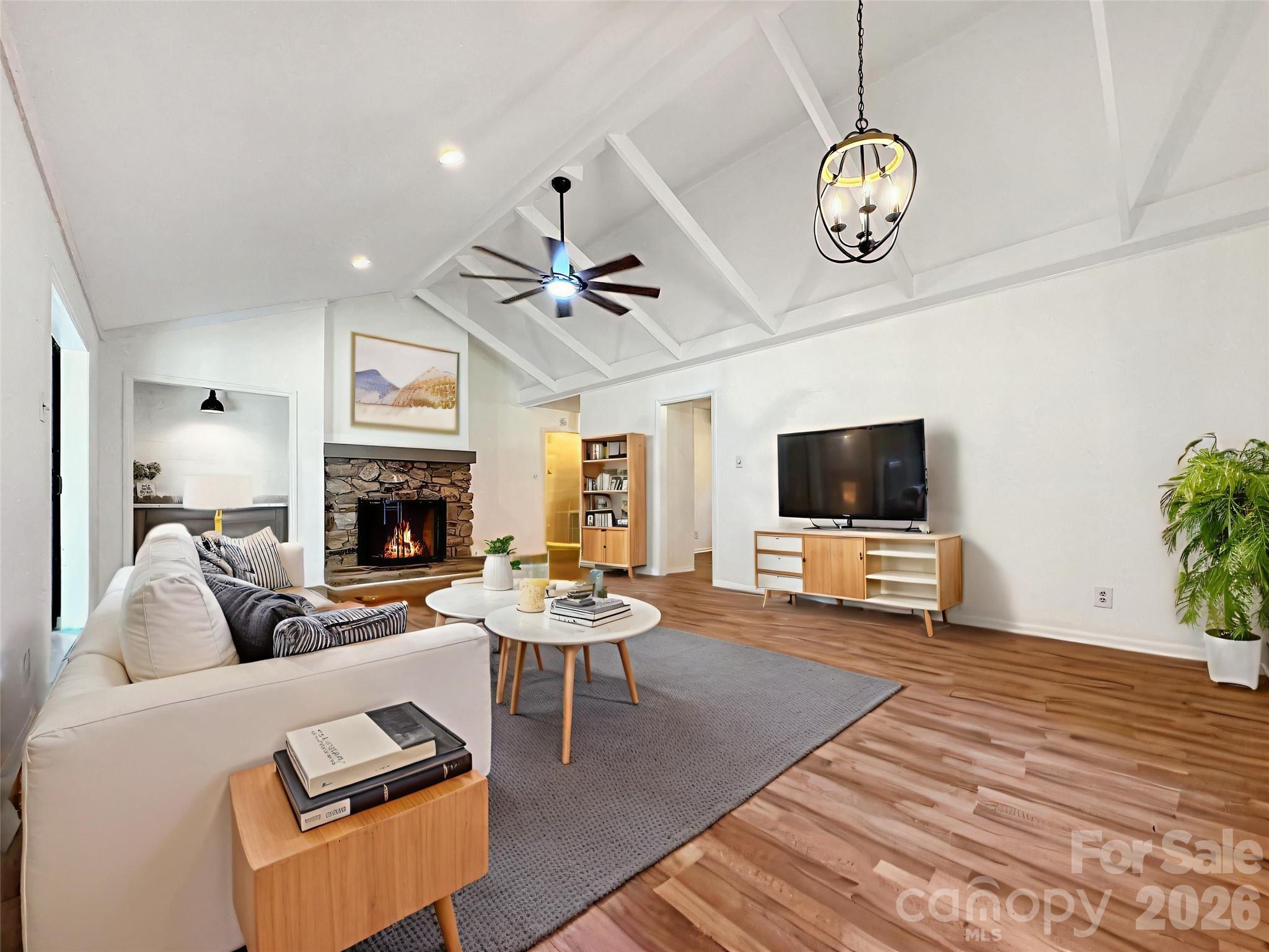 Tega Cay - Residential