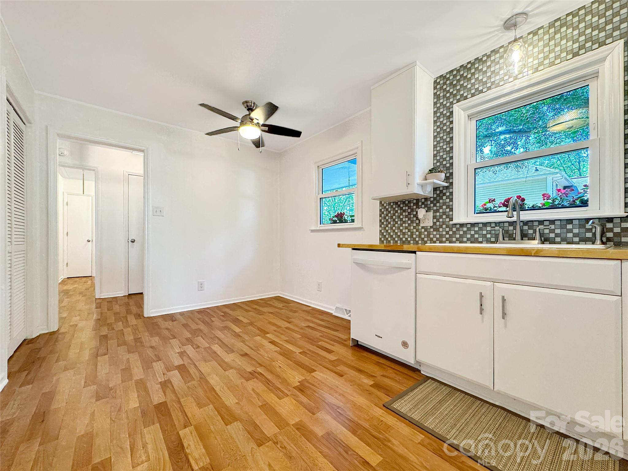 Tega Cay - Residential