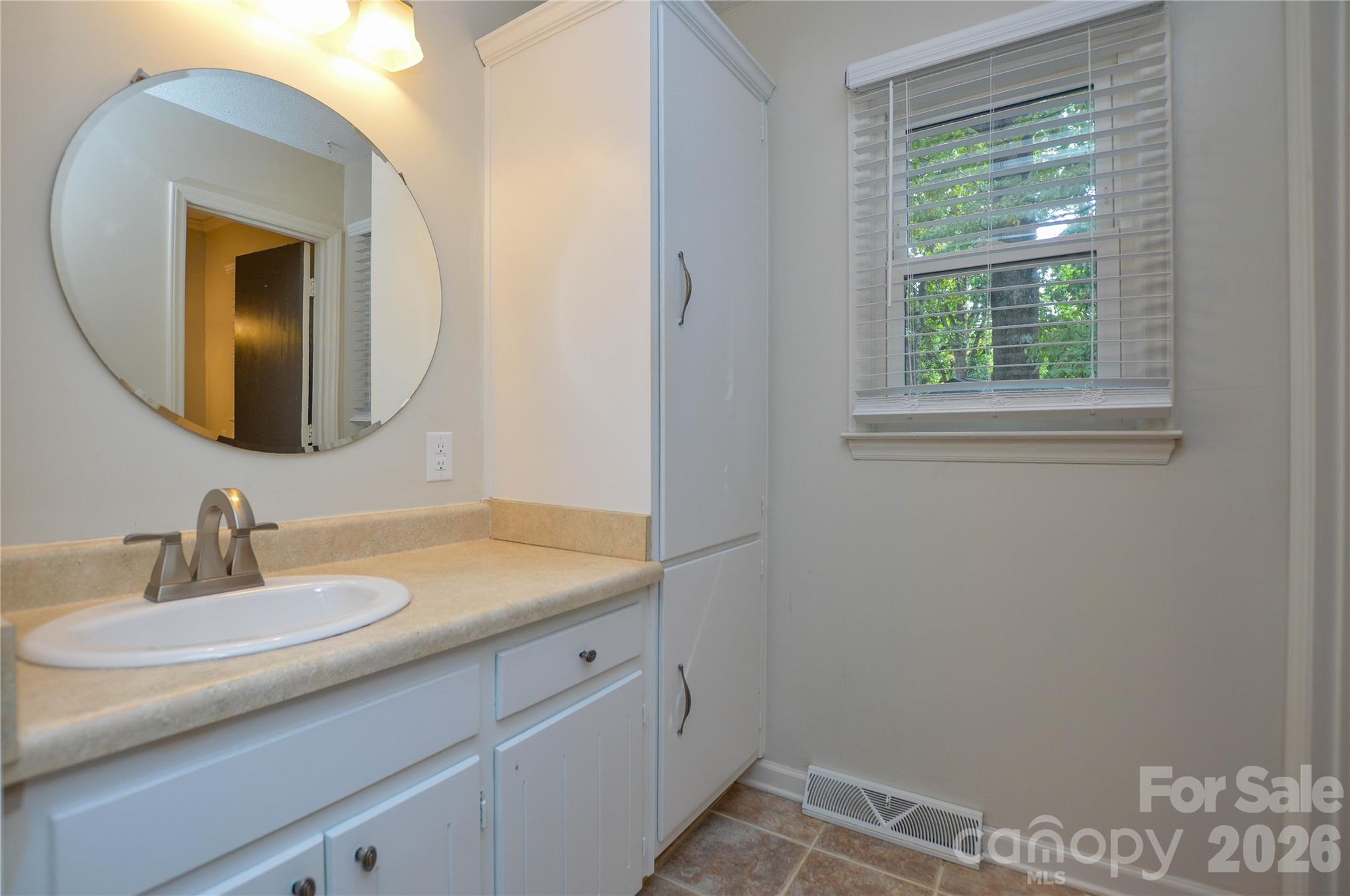 Tega Cay - Residential