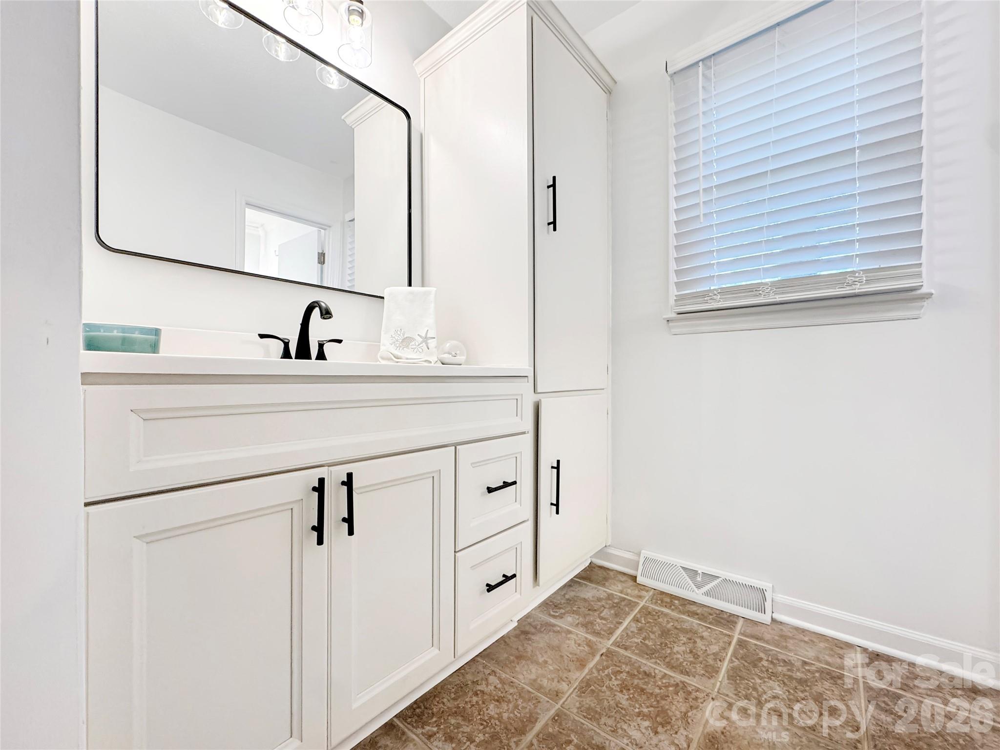 Tega Cay - Residential