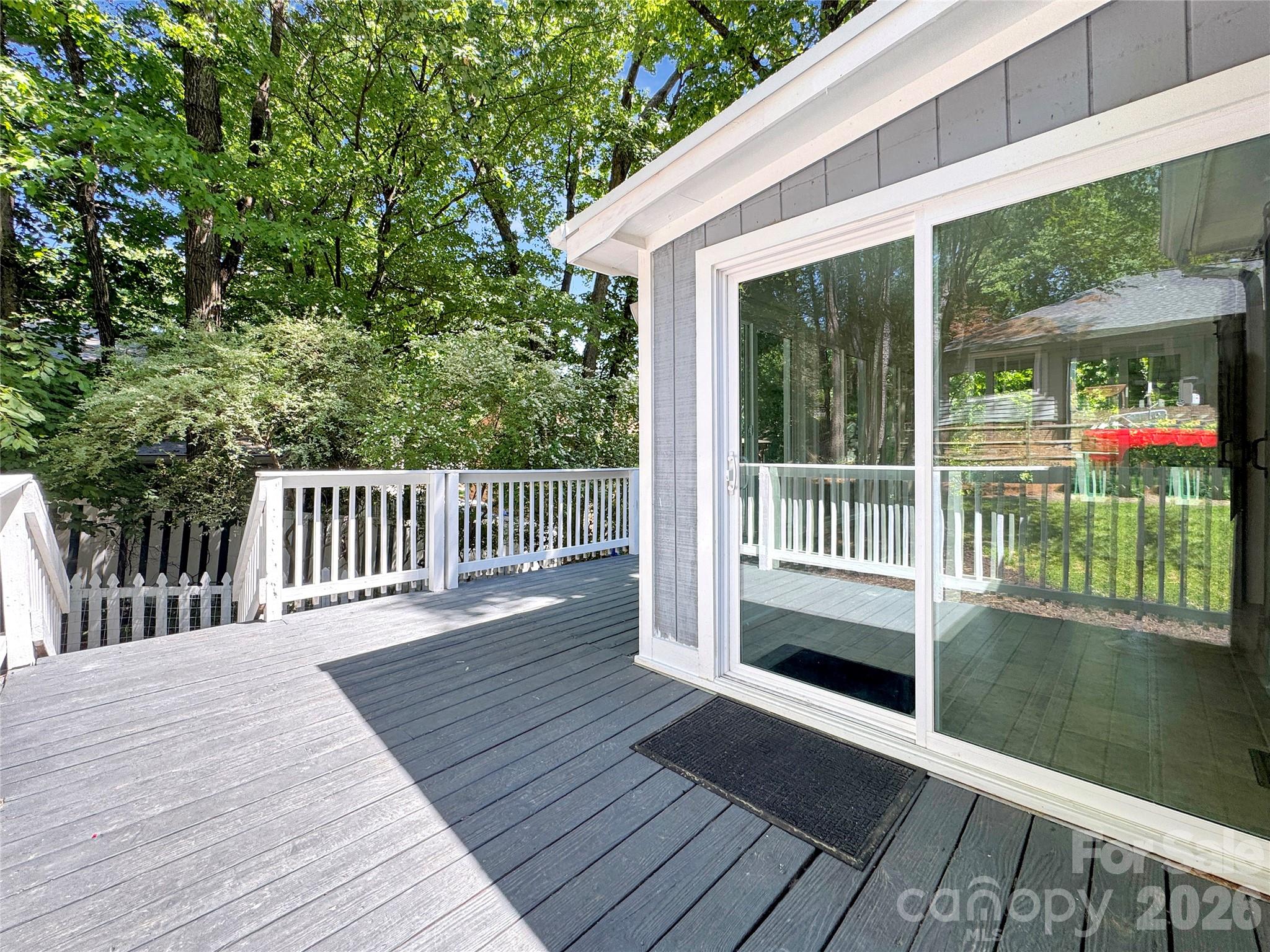 Tega Cay - Residential