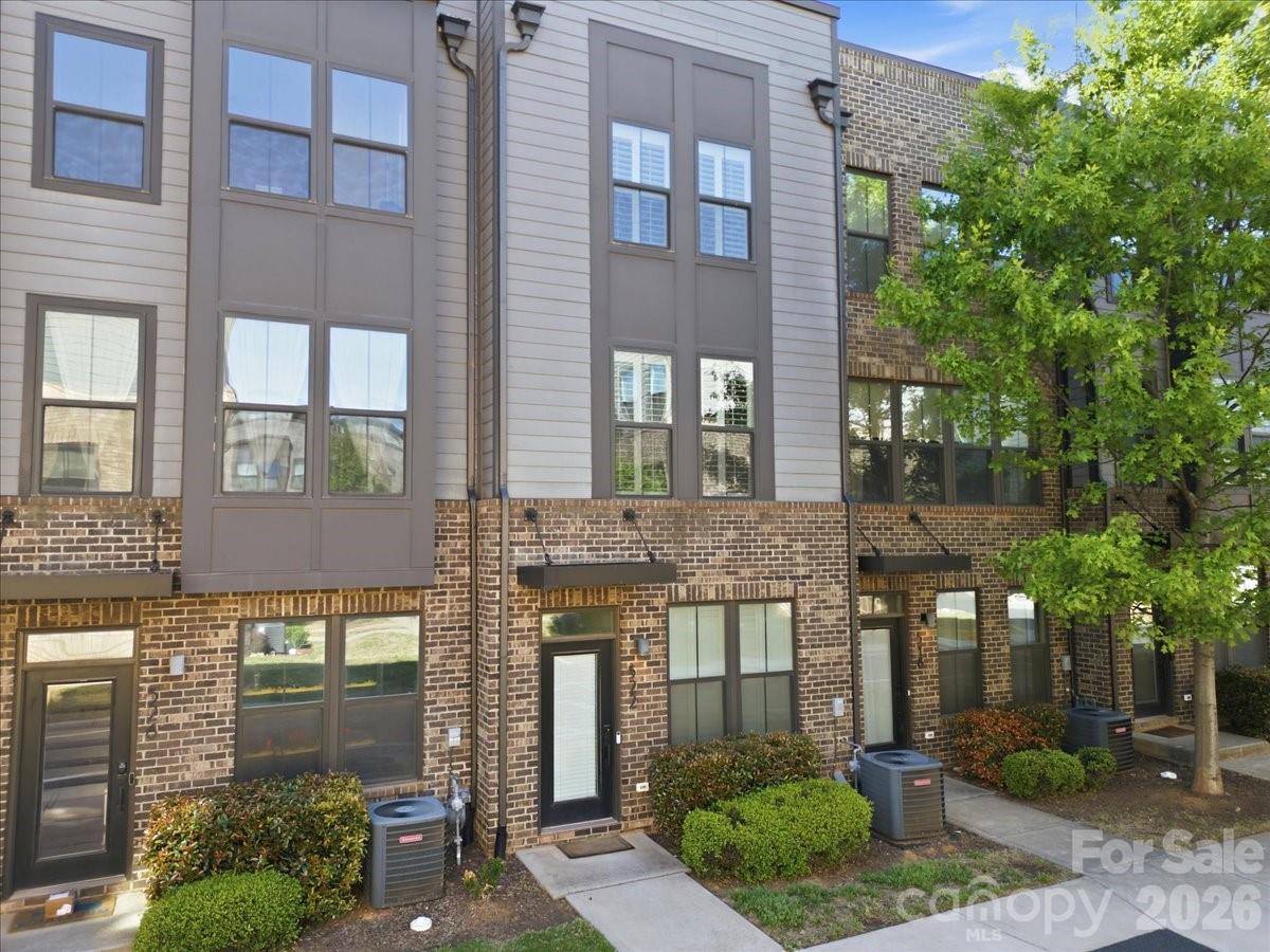 Tremont Square - Residential