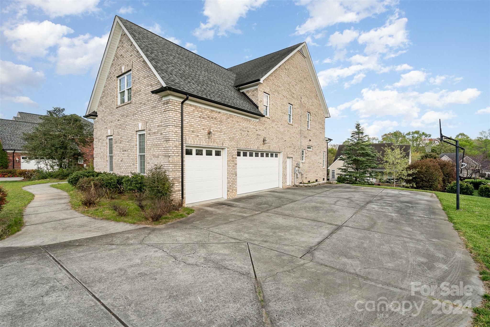 Fenton Dell - Residential