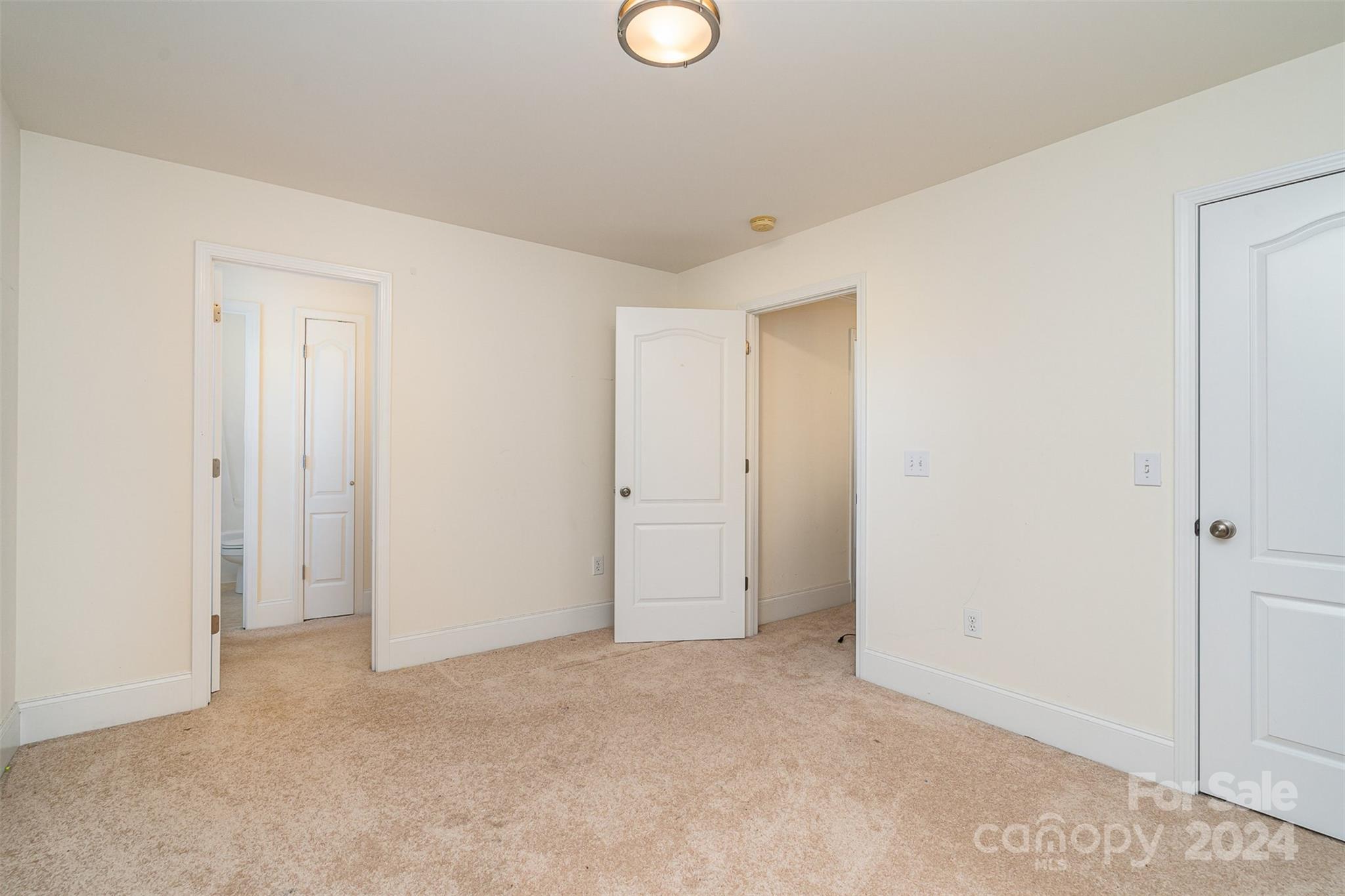 Fenton Dell - Residential