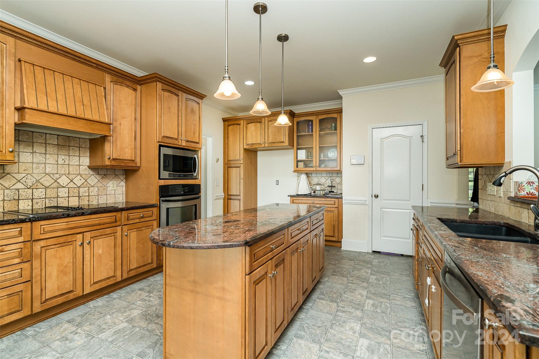 Fenton Dell - Residential