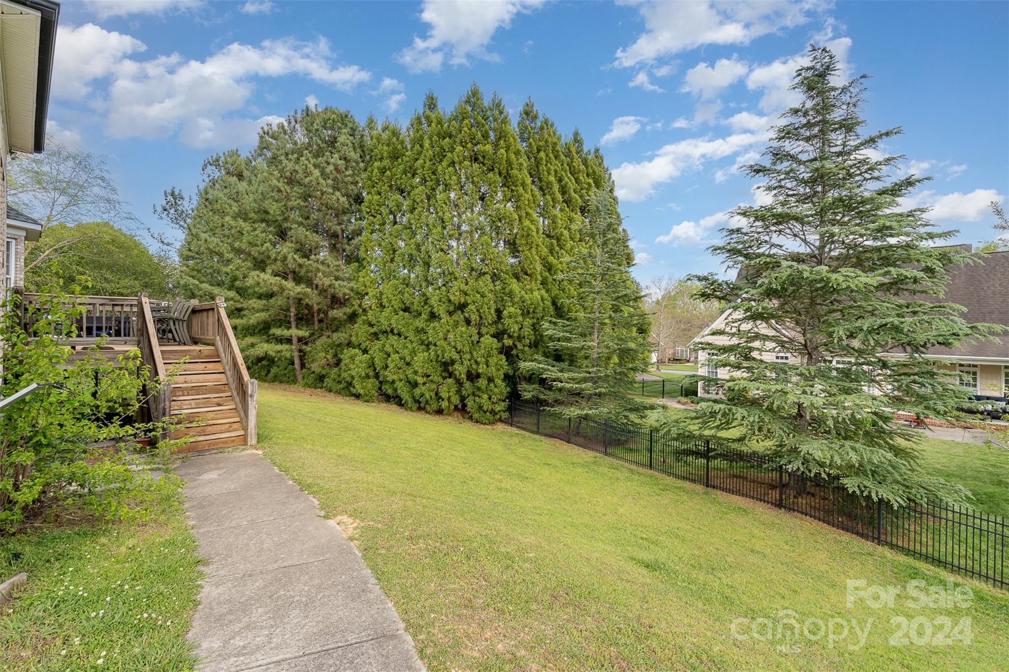 Fenton Dell - Residential