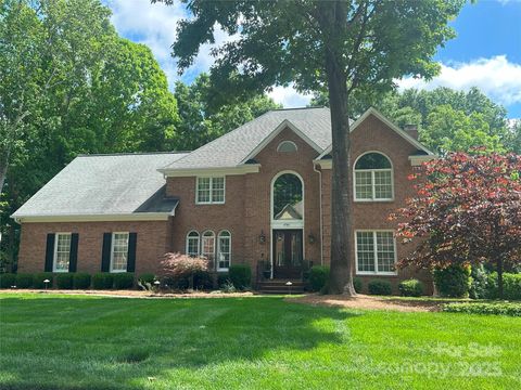 4701 Pineland Place Charlotte NC 28277