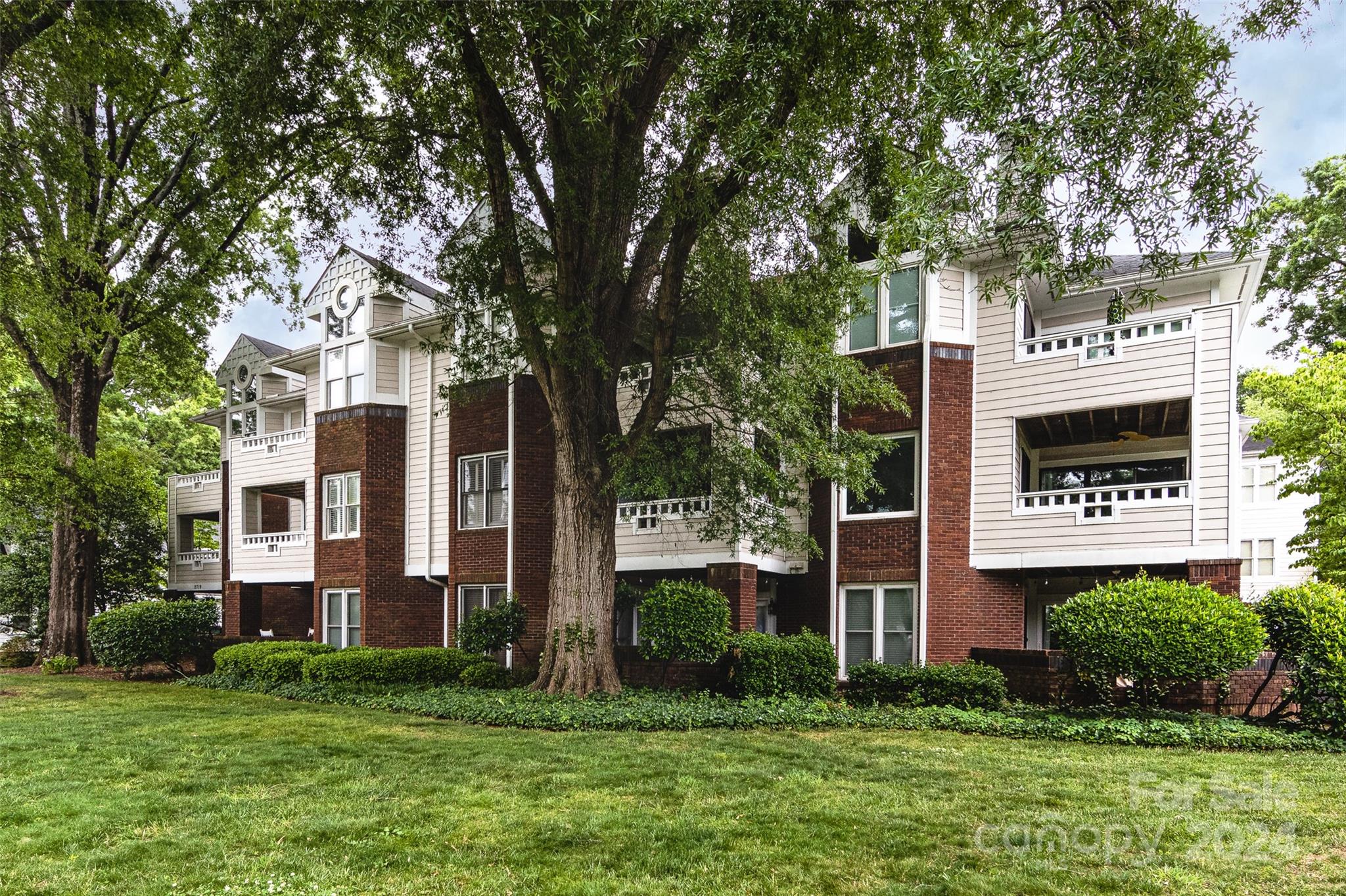 Myers Park - Residential