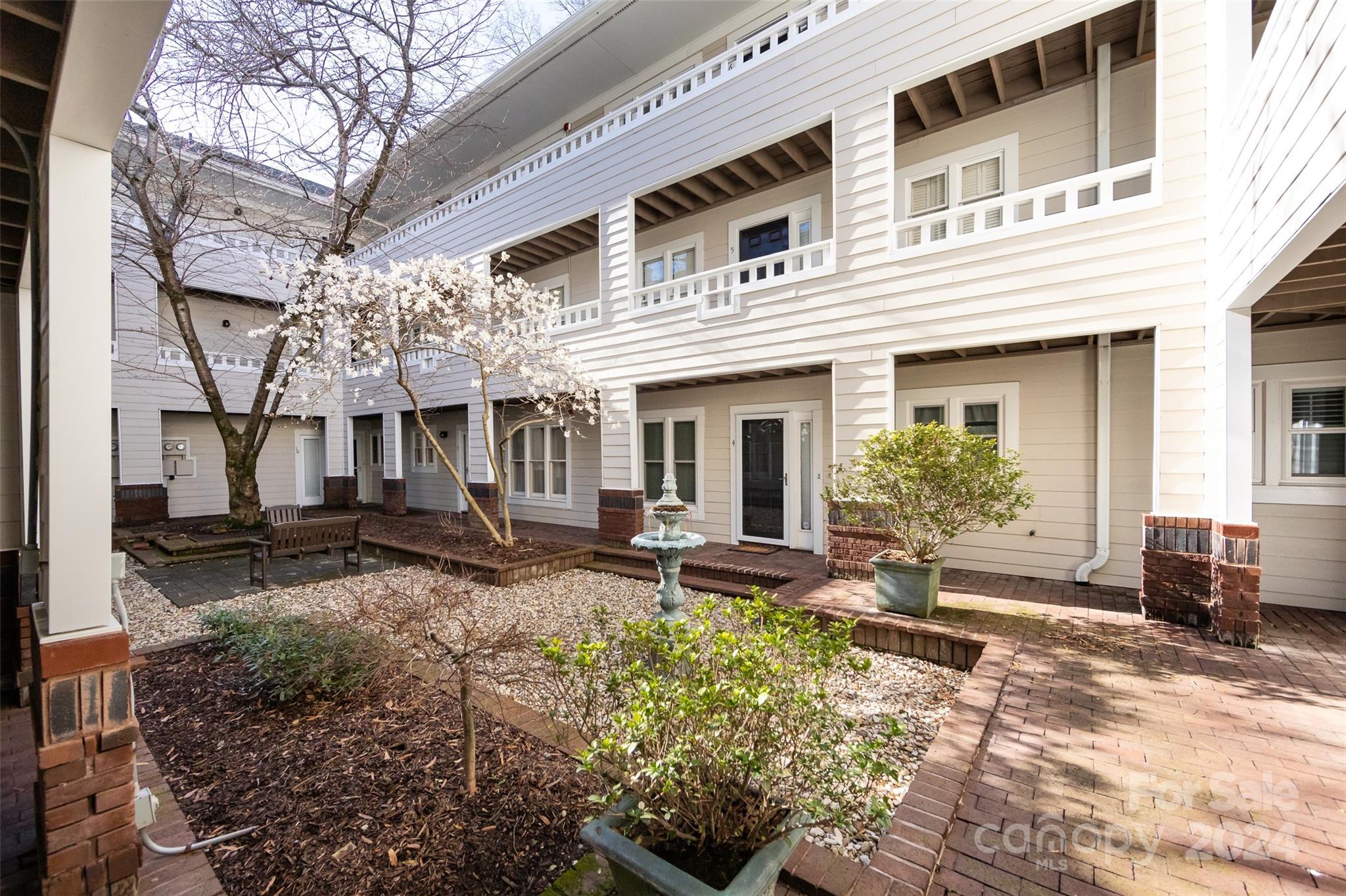 Myers Park - Residential