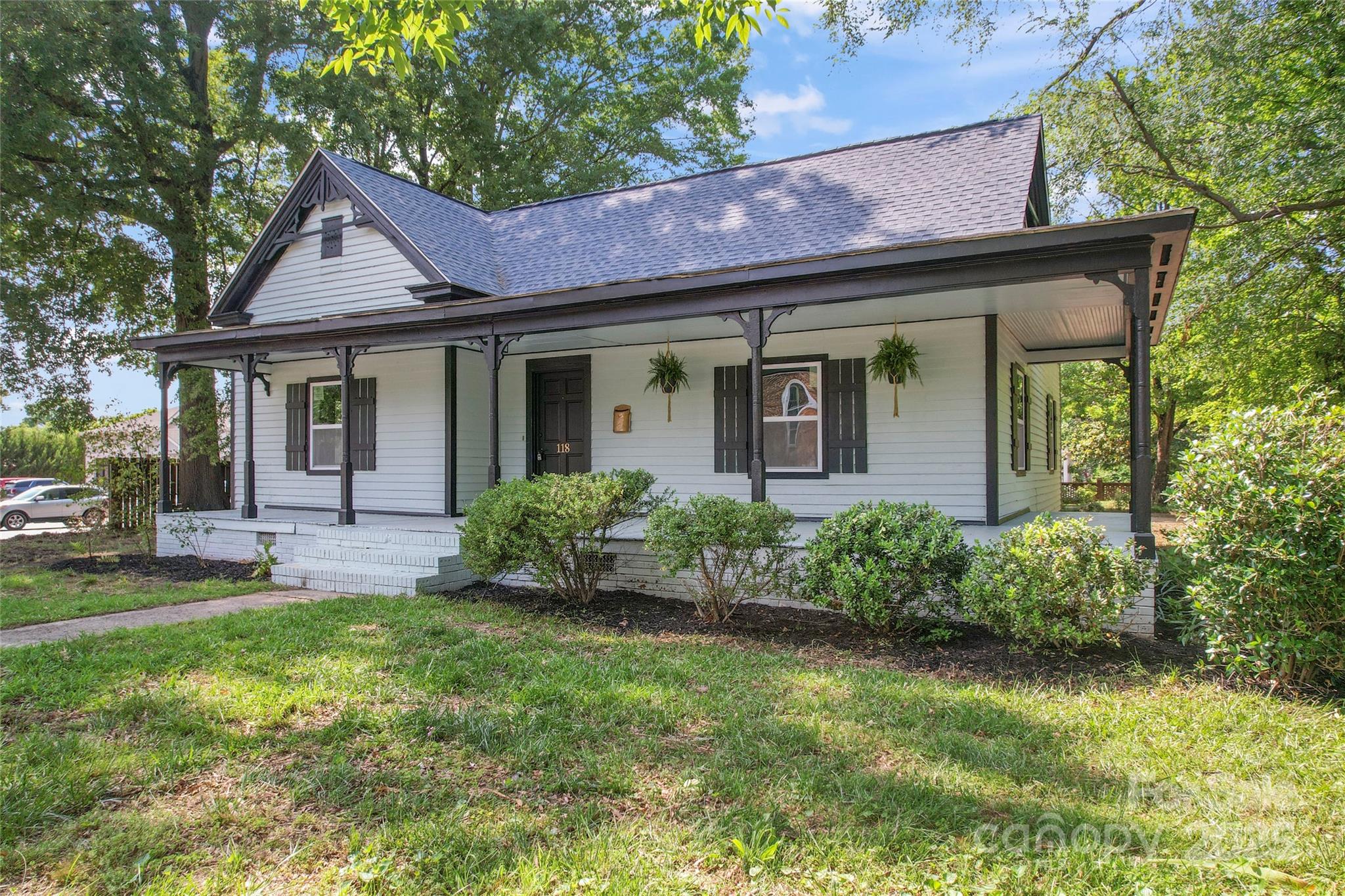 118 Cabarrus Avenue W