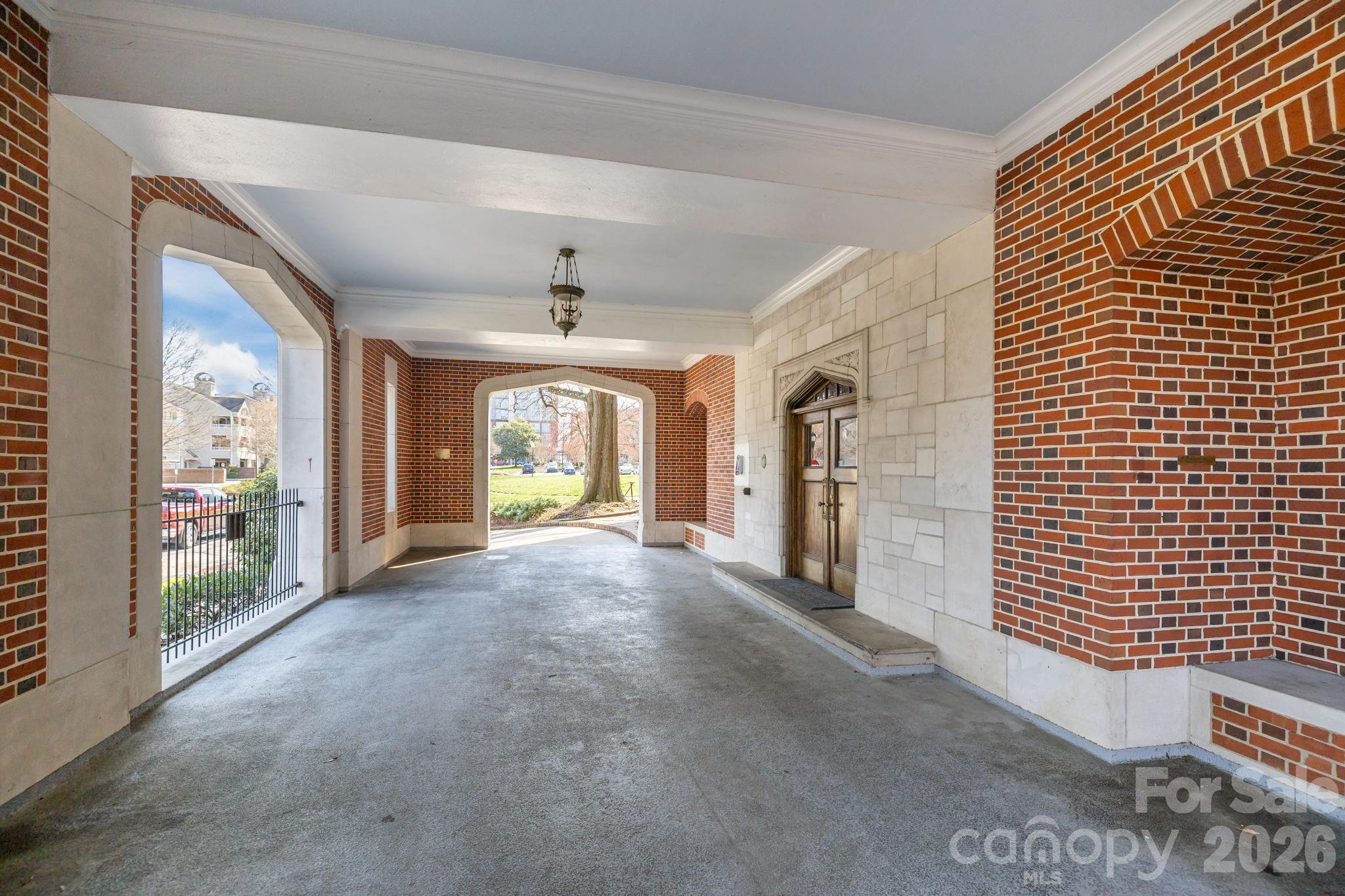 301 W 10th Street 308