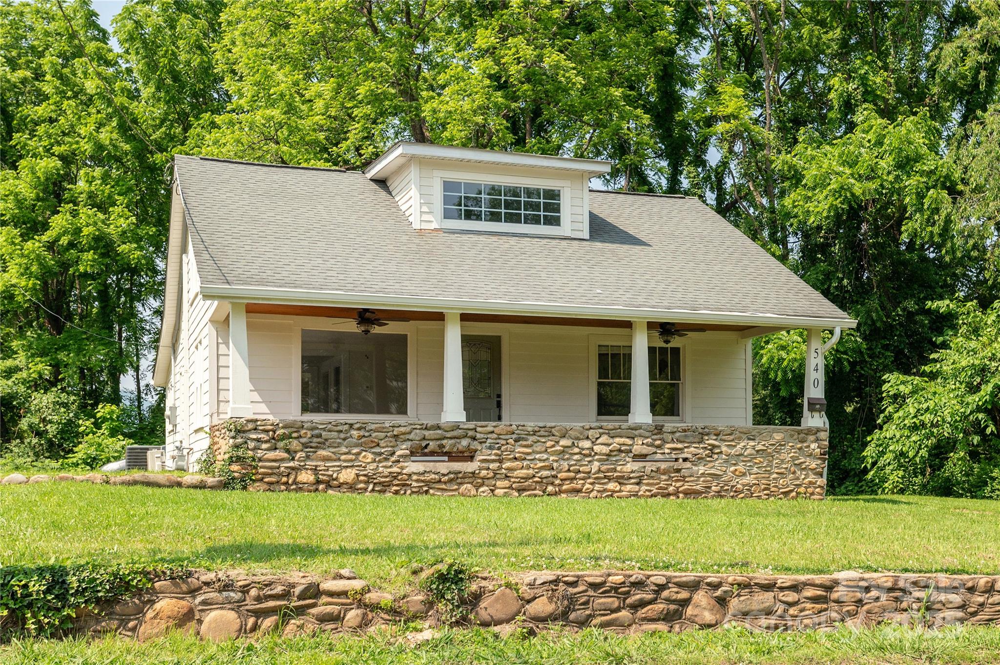 540 Fairview Road
