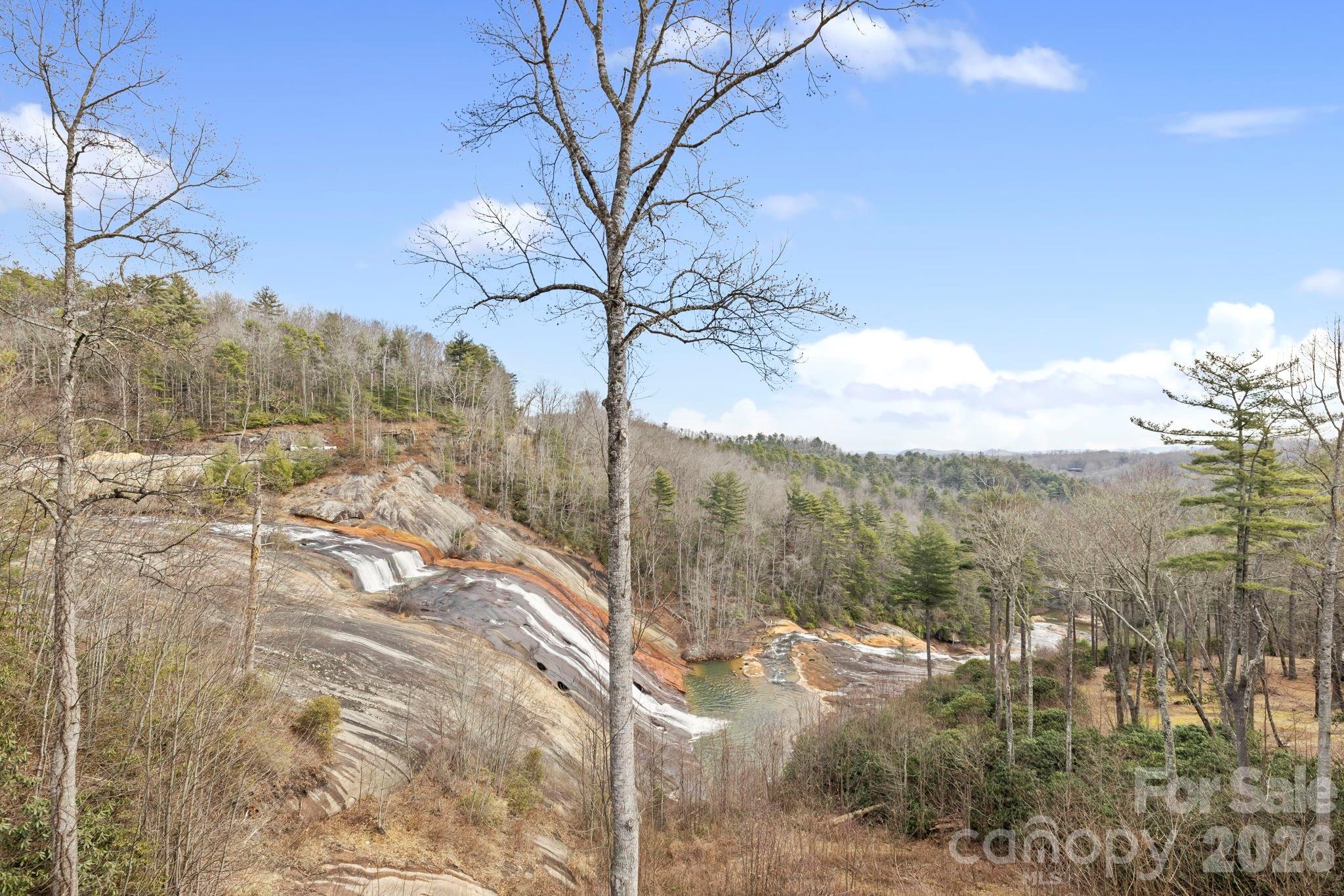 Toxaway Falls Condominium - Residential