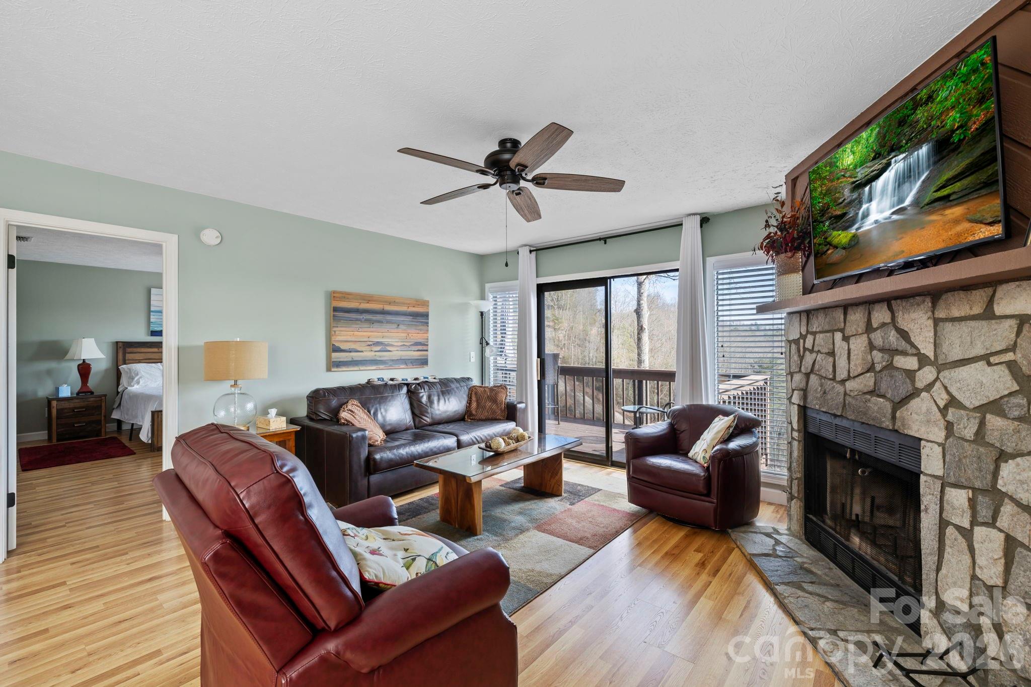 78 Upper Tanglewood Road 6
