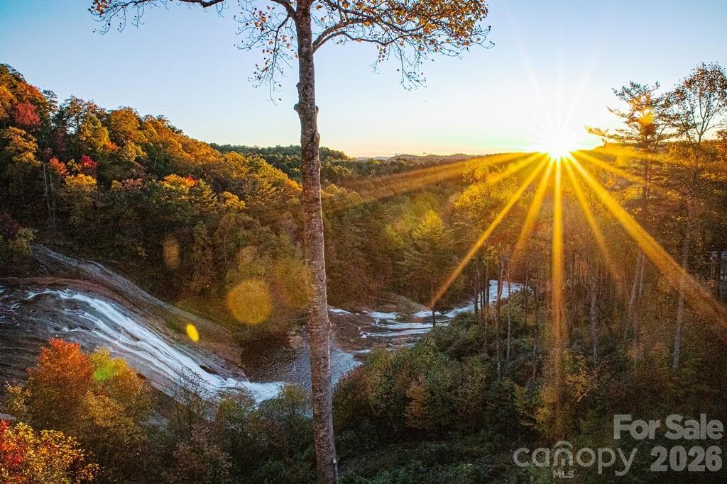 Toxaway Falls Condominium - Residential