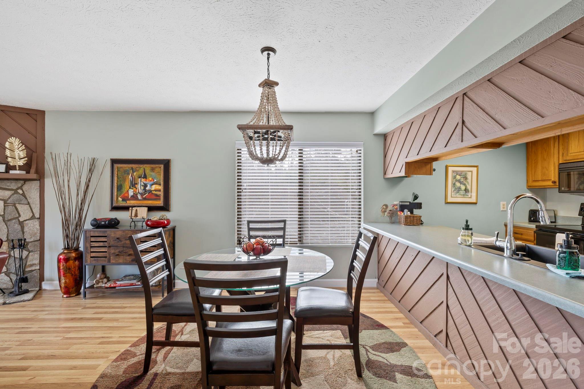 Toxaway Falls Condominium - Residential