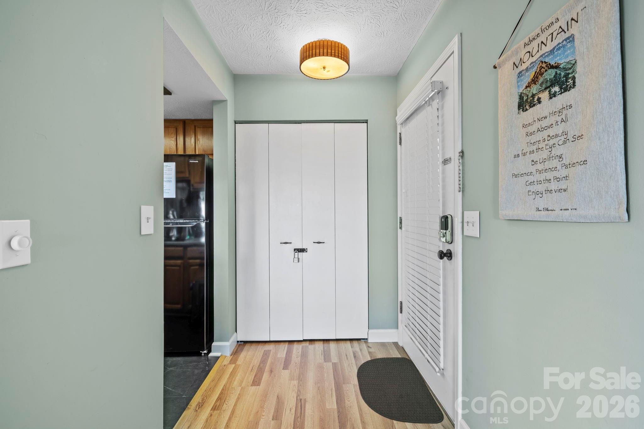 Toxaway Falls Condominium - Residential