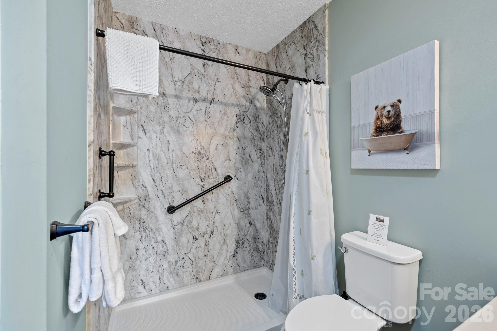Toxaway Falls Condominium - Residential
