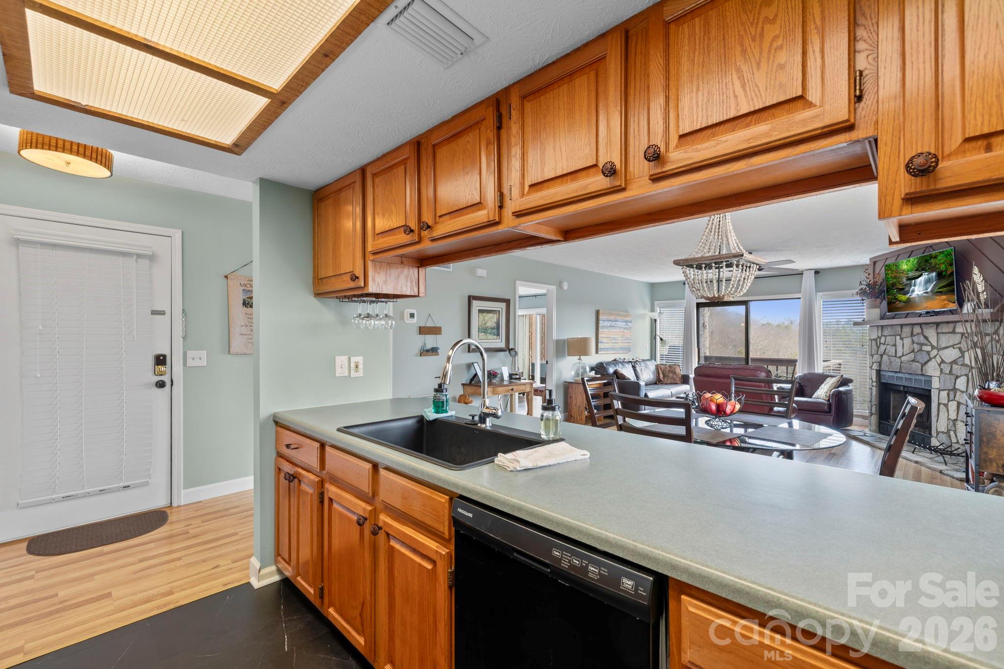 Toxaway Falls Condominium - Residential