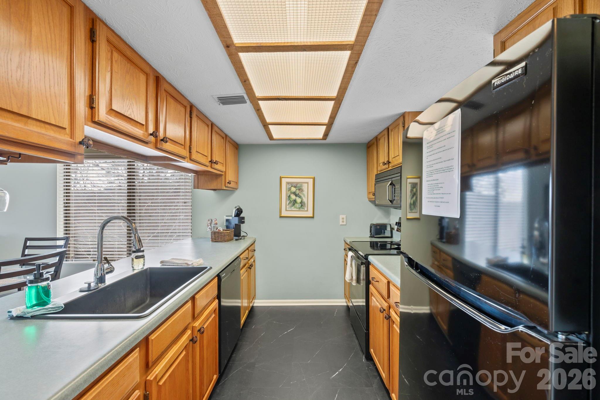Toxaway Falls Condominium - Residential
